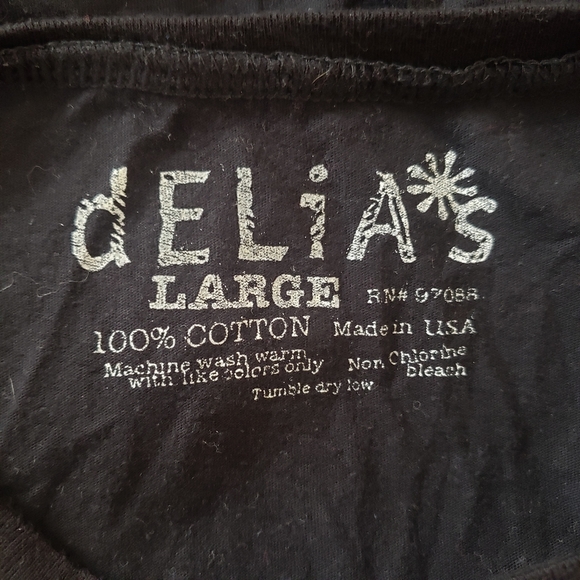 Delia's Love Tee Tshirt Sign Language Hand Finger - Picture 6 of 6